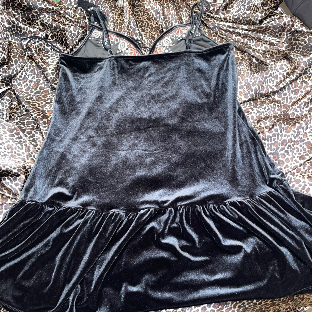 Aeropostale Crushed Velvet Black Dress - Picture 2 of 12